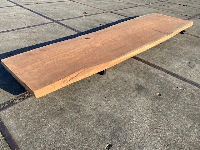 Afrormosia Boomstamblad – 4280 x 1060 x 80 mm – Geschuurd